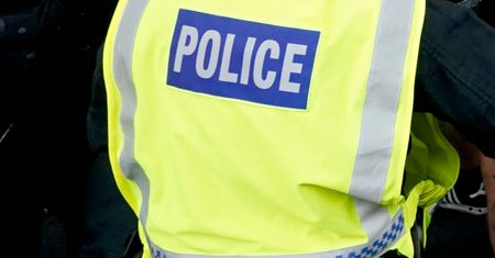 Gangi w angielskim mieście. Mieszkańcy boją się wychodzić z domów