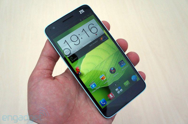 ZTE pokazuje pierwszego smartfona z Firefox OS, ale nowości będzie więcej 3