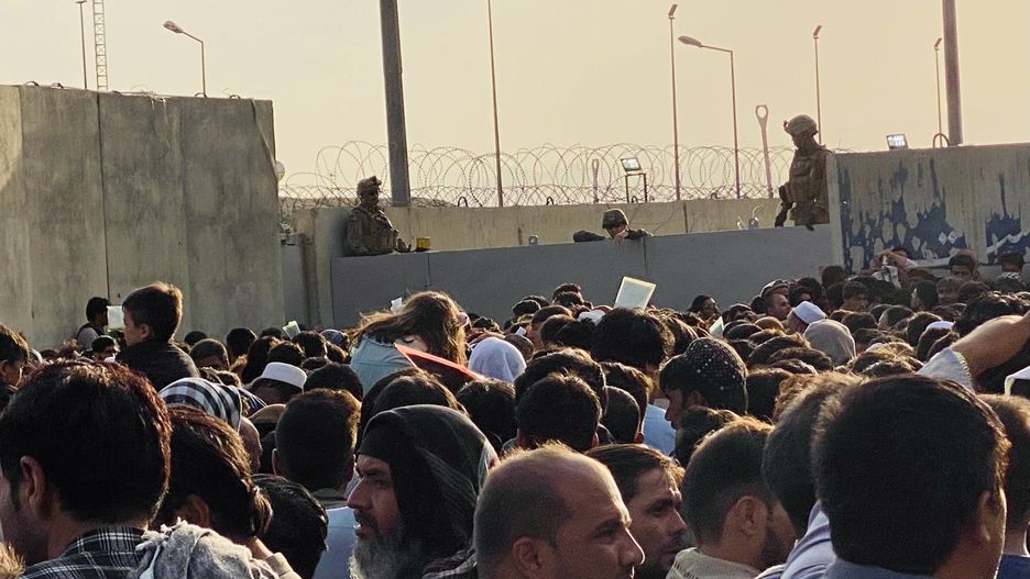 Wielka Brytania: Terroryści mogą przedostać się wśród ewakuowanych do Europy