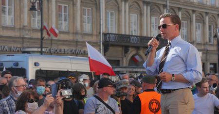 Krzysztof Bosak wzbudził kontrowersje. "To sprzeczne z celem małżeństwa..."