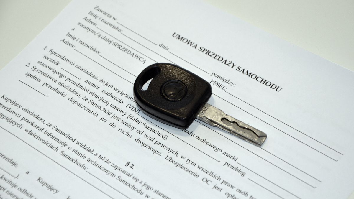 Umowa sprzedaży samochodu