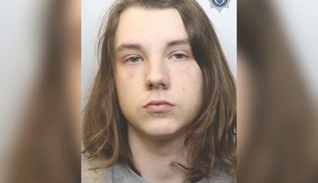 Zgwałcił śpiącą nastolatkę. 19-latek z Anglii skazany