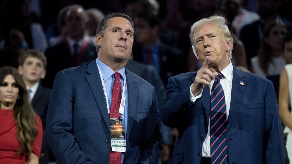 Na zdjęciu szef Trump Media Devin Nunes i prezydent Donald Trump