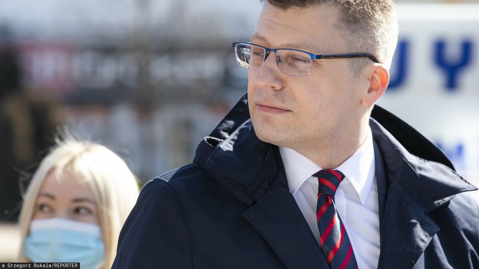 Warchoł po raz kolejny bez maseczki. Rzecznik rządu: "Zaskakujące zachowanie. Wstyd"
