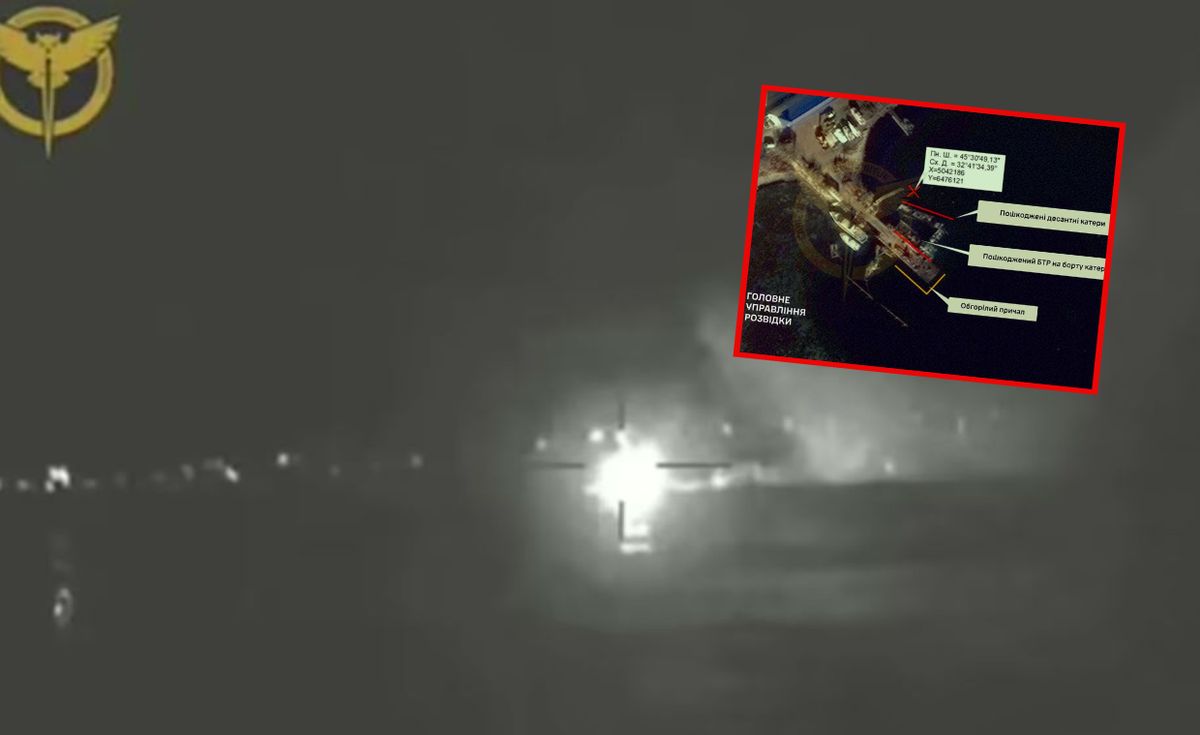 Nagranie ataku z drona morskiego i mapa, przedstawiająca rosyjskie łodzie w porcie, przed atakiem