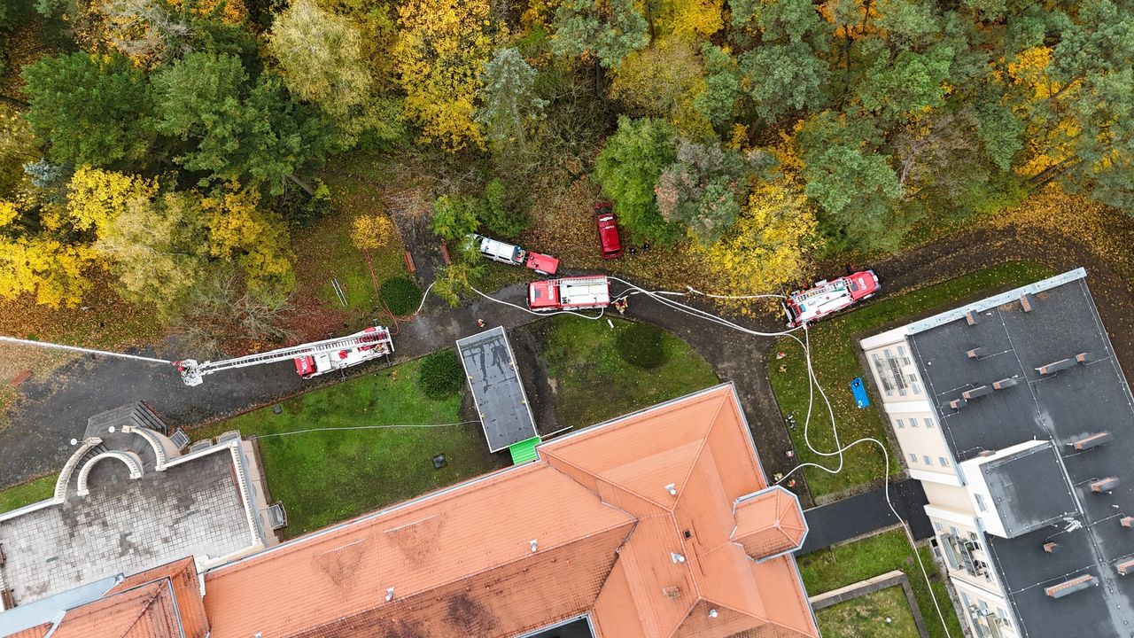 Ćwiczenia strażaków w chodzieskim szpitalu. Była ewakuacja pacjentów