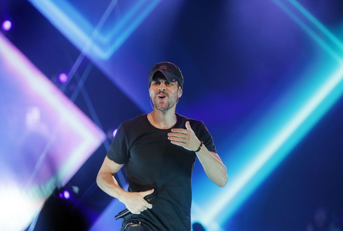 Enrique Iglesias w trasie koncertowej. Po jego występach sypią się komentarze