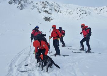 Zaginął w Tatrach. Poszukiwania 30-latka zawieszone