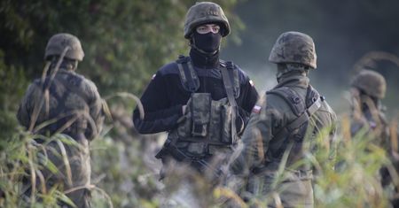Usnarz Górny. Rzecznik KE: Sytuacja na granicy to agresja na Polskę