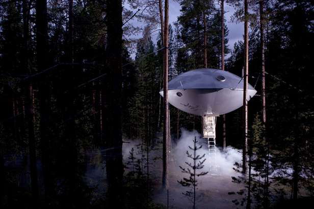 Daj się porwać obcym! Komfortowy domek w kształcie UFO 3