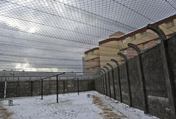 Powiesił się w celi. Dyrektor więzienia w Białołęce odwołany
