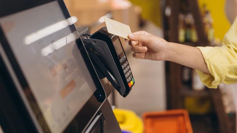 Awaria terminali. Sobotnie problemy z płatnością kartami