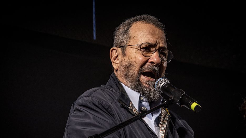 JERUSALEM, ISRAEL - 2024/04/02: Former Israeli Prime Minister Ehud Barak speaks during a demonstration. Israeli police clashed with antigovernment protesters outside Prime Minister Benjamin Netanyahu's home in Jerusalem which was the third day of demonstrations calling for early elections and his ouster. Thousands of protesters protested in the streets of Jerusalem ever since Sunday, when a planned four-day antigovernment protest began outside Israel's Parliament, the Knesset. Many protesters have camped out in tents outside the Knesset, where the demonstrations have swelled each evening. (Photo by Eyal Warshavsky/SOPA Images/LightRocket via Getty Images)
