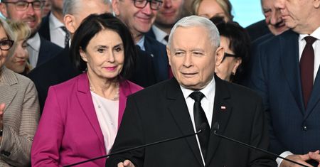 PiS w kryzysie. Kaczyński apeluje o wpłaty. "To nie będą normalne wybory"
