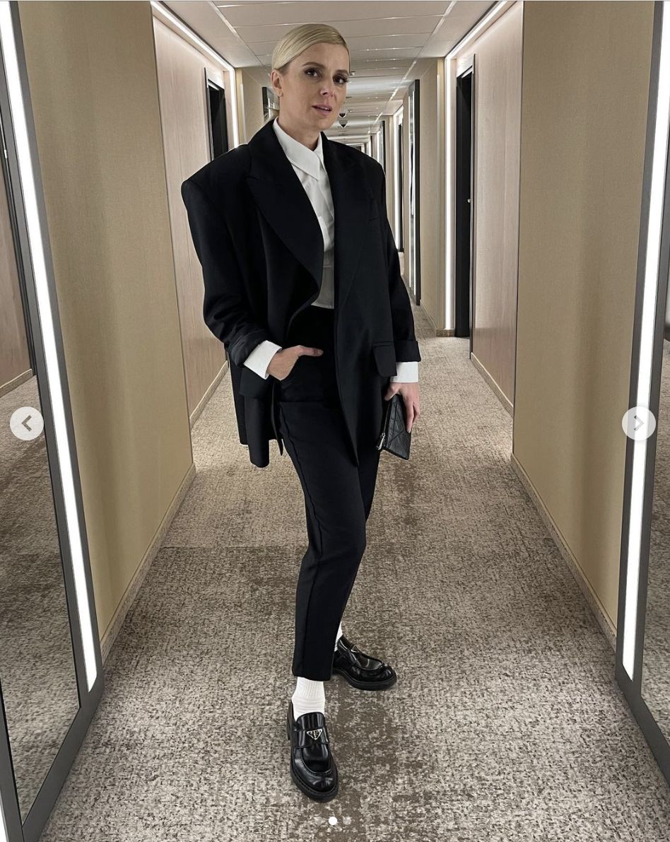 Halina Mlynkova w mokasynach Prady