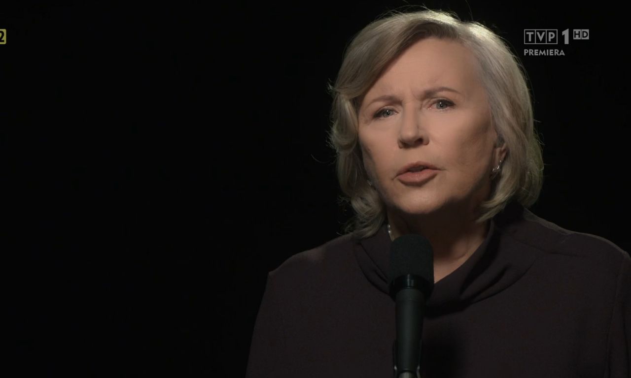 Krystyna Janda w monodramie "Zapiski z wygnania", który w poniedziałek miał premierę w Teatrze Telewizji 