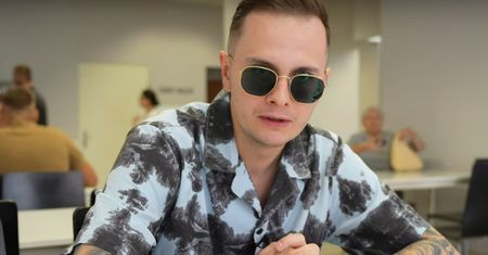 Poszedł do baru mlecznego. Gdy zobaczył ceny, aż podniósł brwi ze zdziwienia