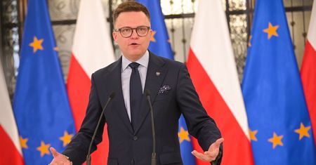 Hołownia wykonał ważny ruch. Na start projekt PiS i Polski 2050