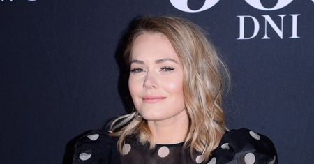 Magdalena Lamparska pozuje przytulona do męża