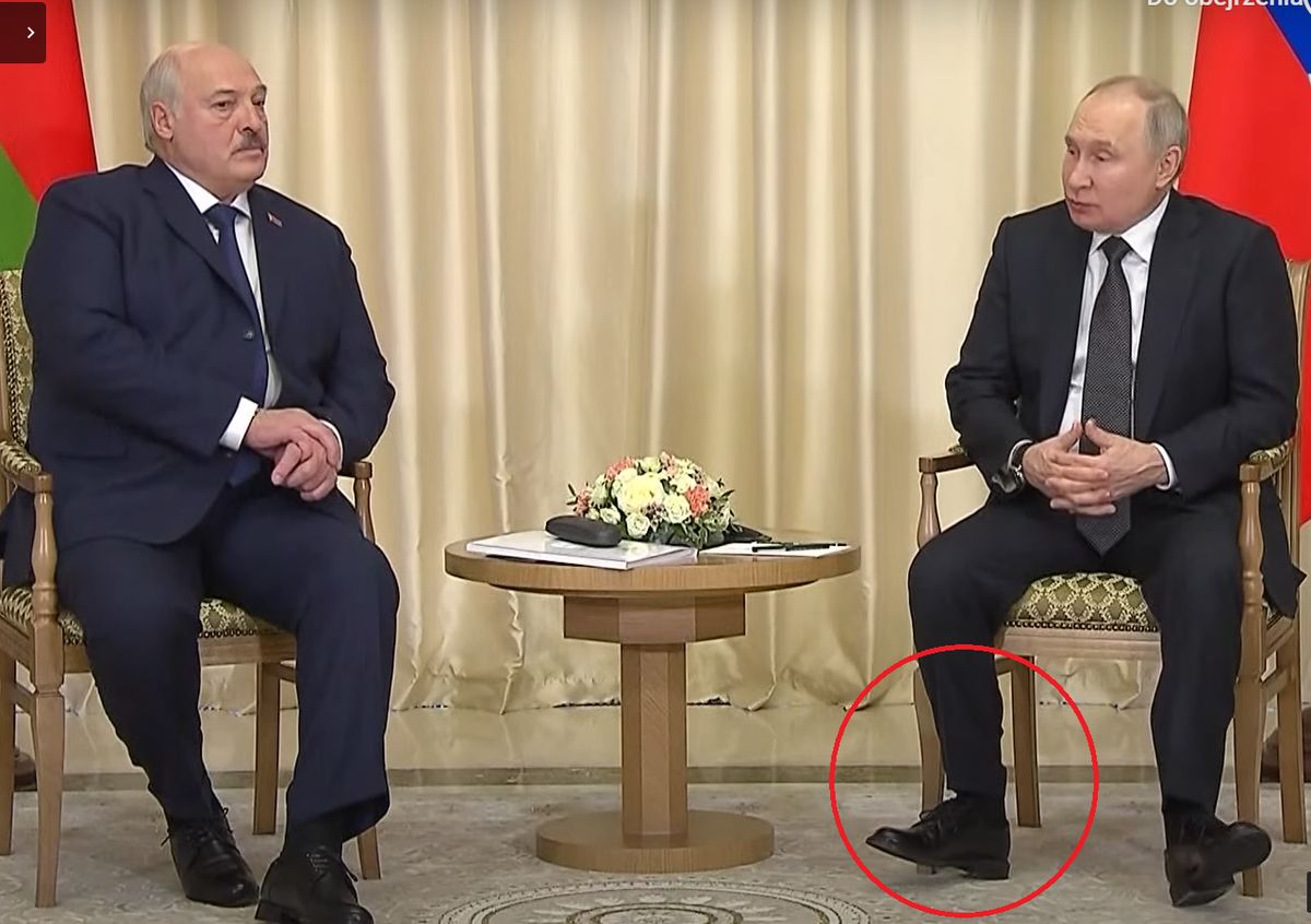 Łukaszenka z wizytą w Rosji. Dziwne zachowanie Putina