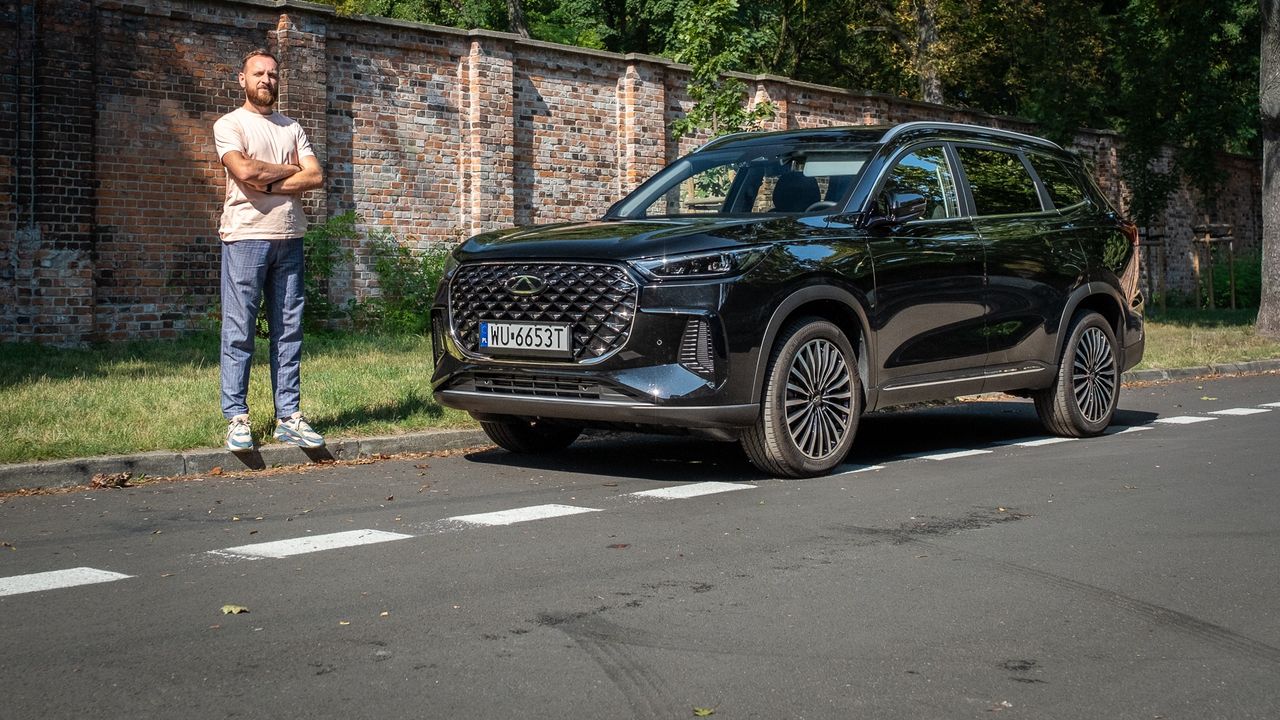 Test: Chery Tiggo 8 niczym się nie wyróżnia. Właśnie dlatego powinni się go bać europejscy rywale
