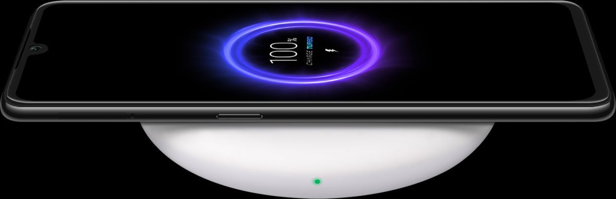 Xiaomi Mi 9 oficjalnie. Odświeżone wzornictwo, potrójny aparat 48 Mpix i układ Snapdragon 855 9