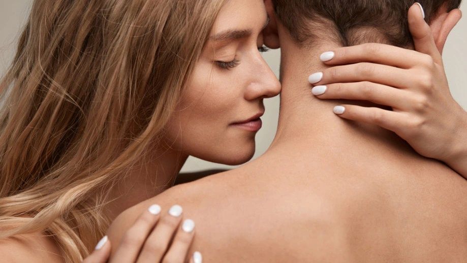 Miłość i pożądanie - Wpływ feromonów na relacje międzyludzkie