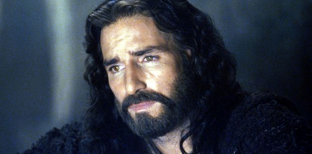 Wiadomo, kto wcieli się w rolę Jezusa w NOWEJ części "Pasji". Mel Gibson zmienił głównego aktora. Dobry wybór?