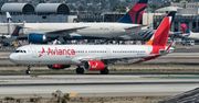 Koronawirus uderza w linie lotnicze. Kolumbijskie linie Avianca upadają