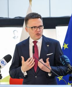 Posłowie i senatorowie dostaną więcej. Hołownia dał zielone światło