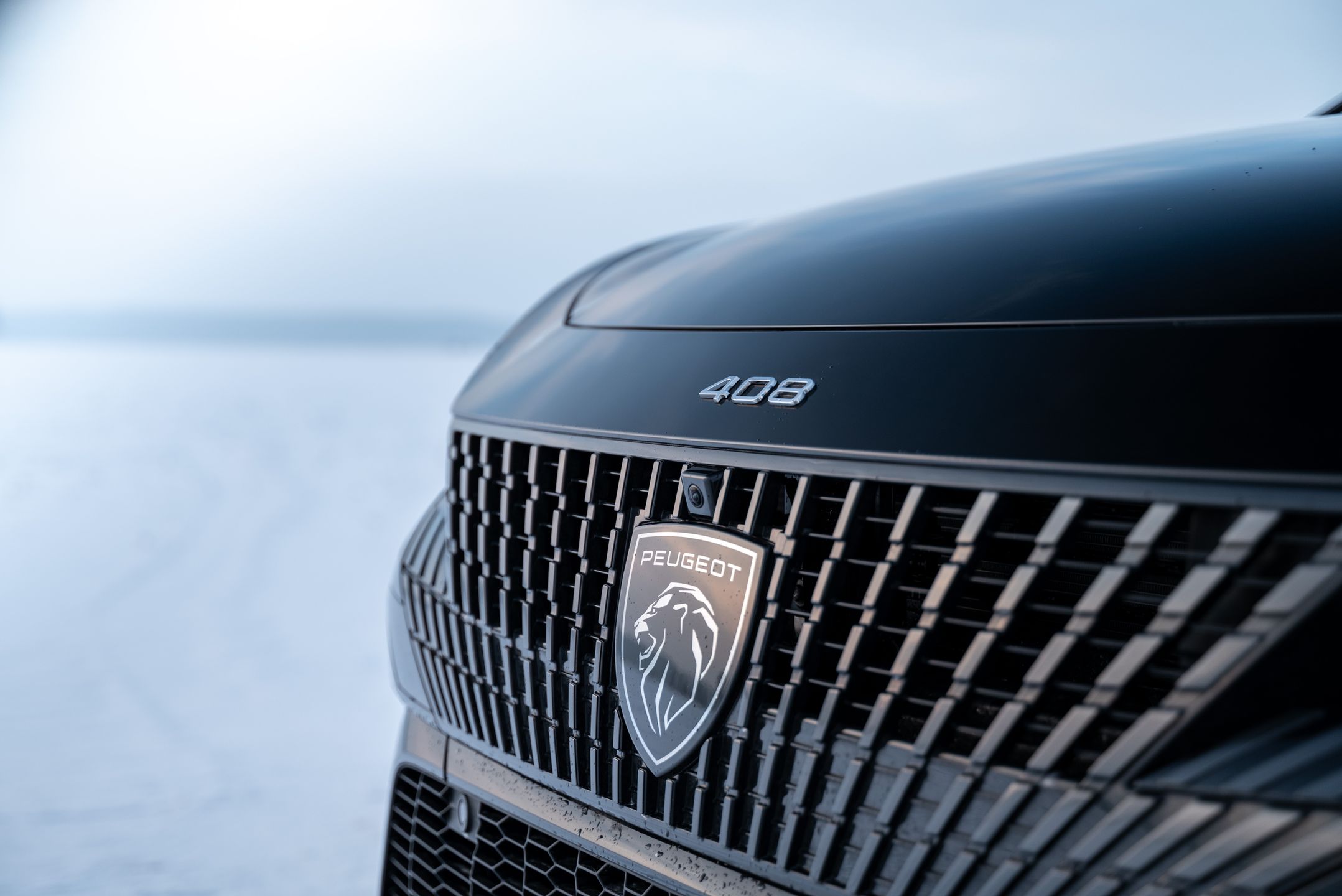 Peugeot 408 Hybrid 145