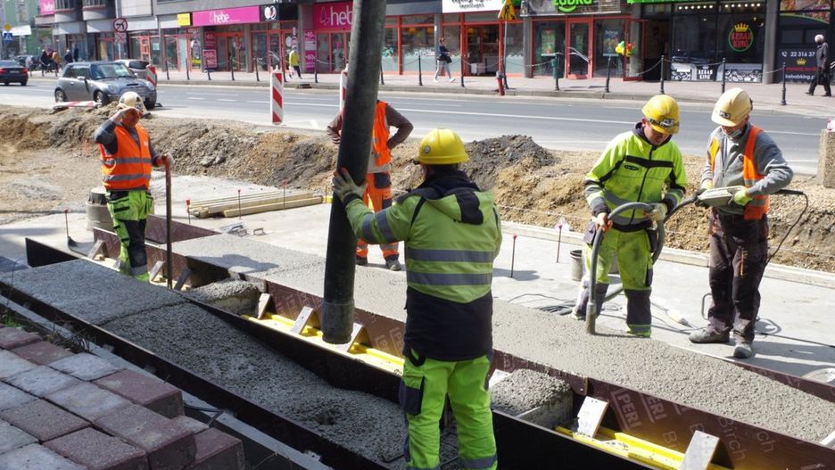 Śląskie. Ograniczenia w ruchu w Częstochowie spowodowane są przebudową linii tramwajowej.