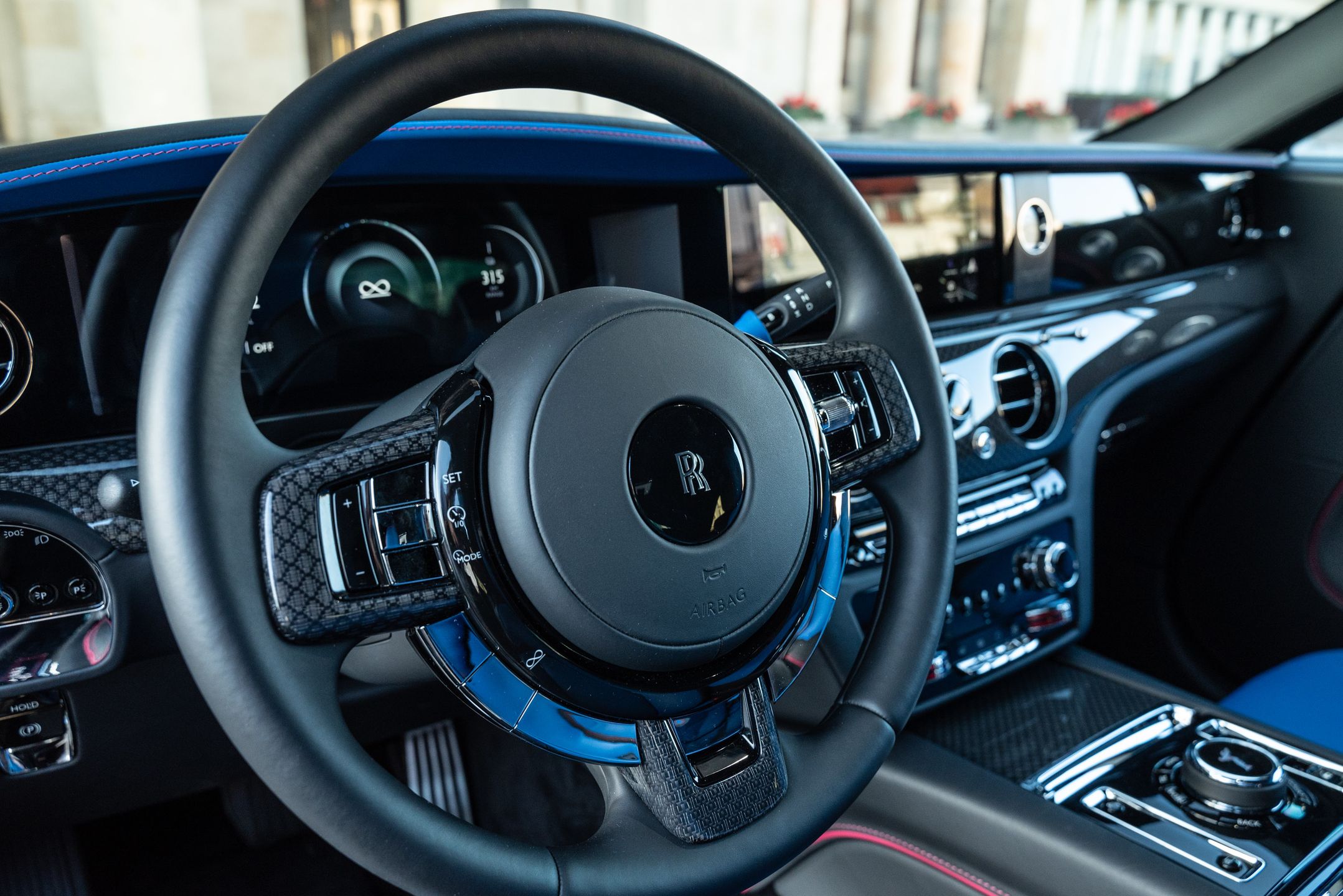 Rolls-Royce Spectre Black Badge