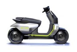 Husqvarna kombinuje z prądem. Elektryczny skuter "wyciekł" i wygląda świetnie