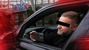 Bohater afery powodziowej wyciągnięty z samolotu. Wiedział, że po niego idą
