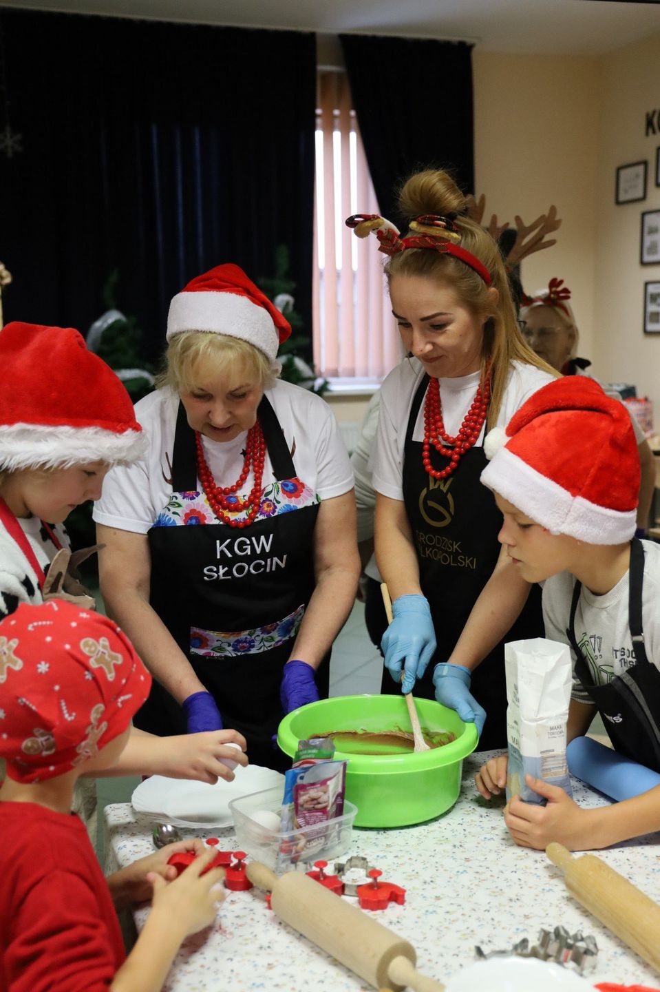 Warsztaty piernikowe w Słocinie - słodka lekcja tradycji i współpracy