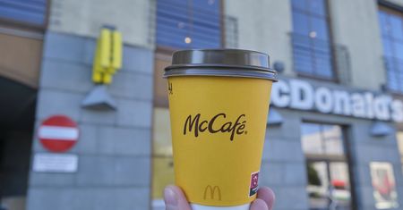 McDonalds kawa mała i średnia za 6 zł. Promocja na kawę do 27 kwietnia 2023