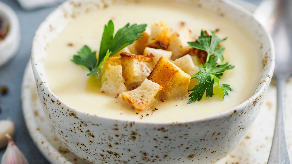 Kremowa zupa z ziemniaków