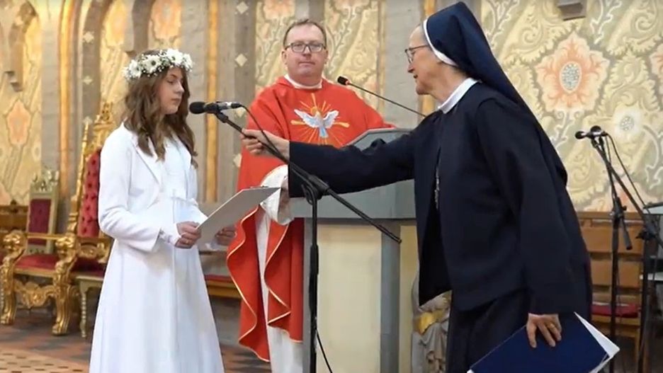 9-latka podeszła do mikrofonu i się zaczęło. Mieli ciarki na całym ciele