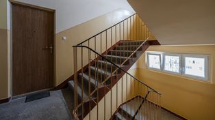 Zabronione w blokach. Kto wystawi przed drzwi, ten prosi się o kłopoty