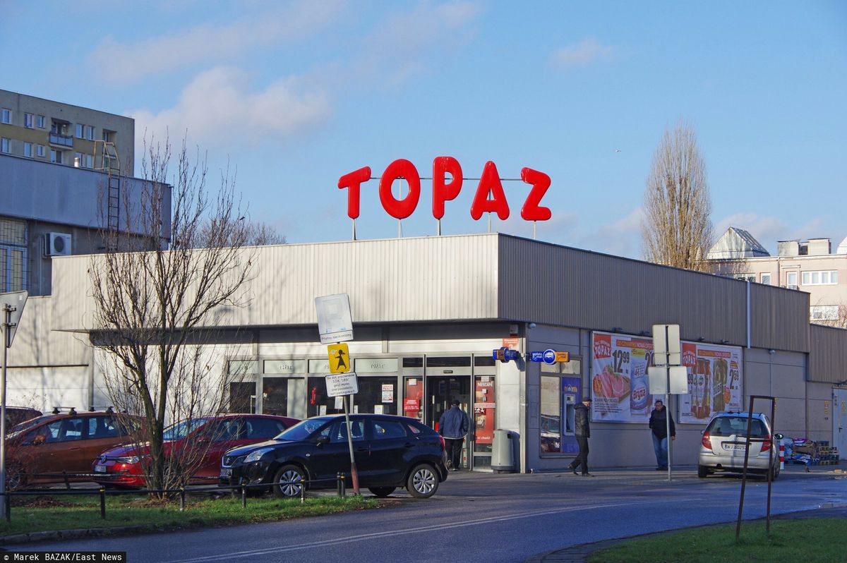 Sieć Topaz ma sposób na omijanie zakazu handlu w niedziele.