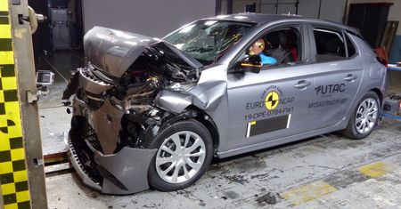 Euro NCAP 2019: słaby wynik Opla Corsy i rekord Mazdy CX-30
