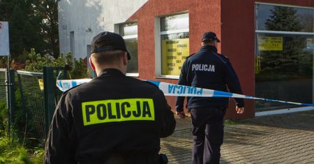 Właściciel sklepu ugodził nożem złodzieja. Działał w obronie koniecznej
