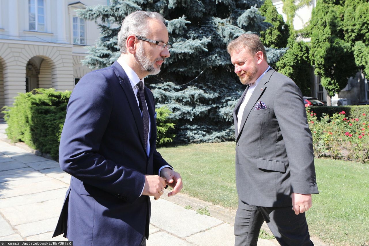 Adam niedzielski zastąpił Łukasza Szumowskiego na stanowisku szefa resortu zdrowia