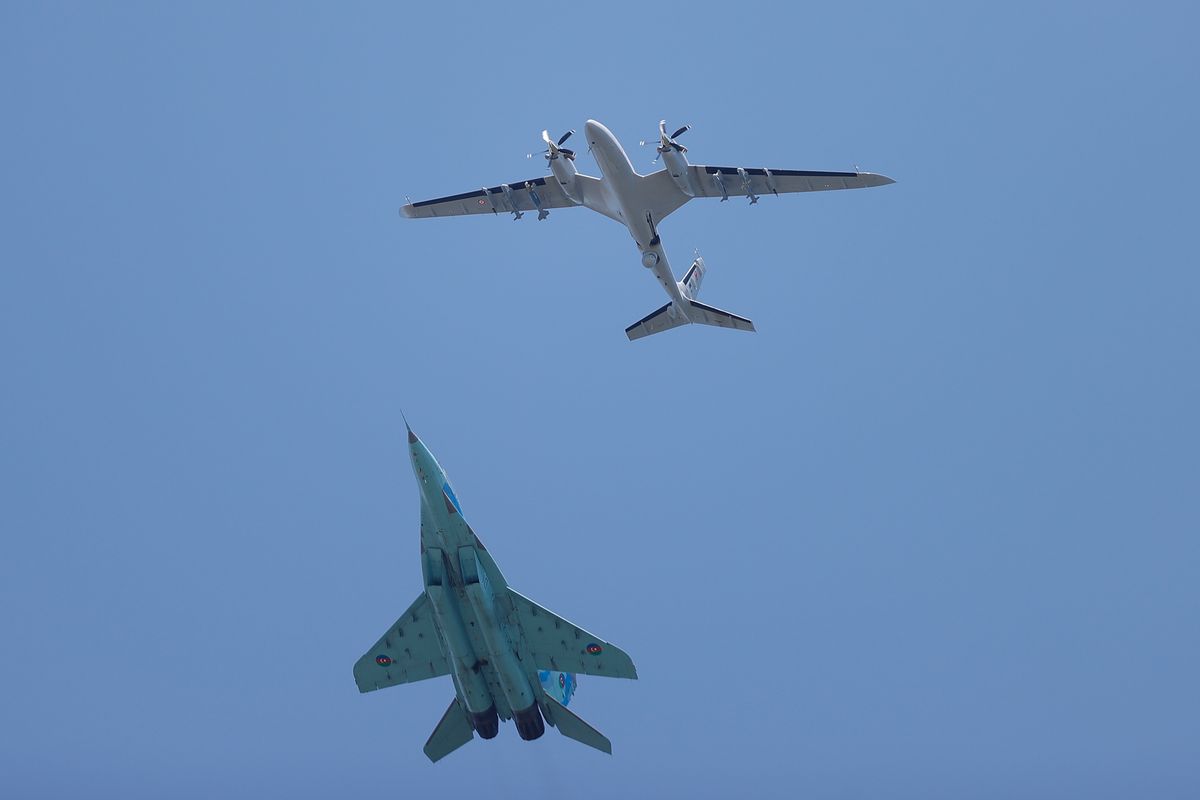 BAKU, AZERBAIJAN - MAY 29: MiG-29 fighter jet and Bayraktar Akinci perform during the "TEKNOFEST Azerbaijan", the Aviation, Space and Technology Festival, at Baku Crystal Hall and Baku Boulevard in Baku, Azerbaijan on May 29, 2022. (Photo by Mustafa Ciftci/Anadolu Agency via Getty Images)