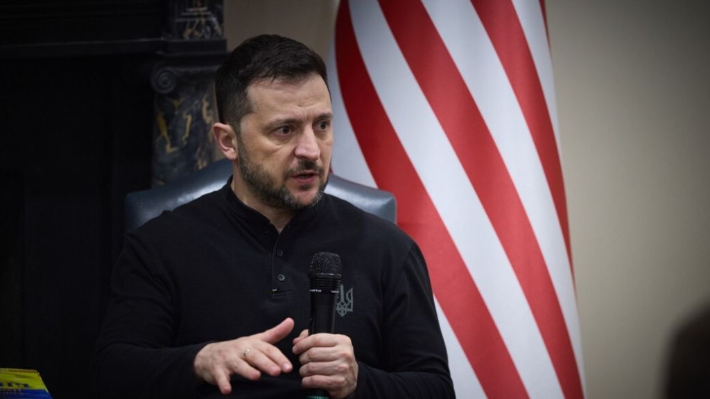 Volodymyr Zelenskyy meets with Ukrainian community in the United States
WASHINGTON, UNITED STATES - MARCH 1: (----EDITORIAL USE ONLY - MANDATORY CREDIT - 'UKRAINIAN PRESIDENCY / HANDOUT' - NO MARKETING NO ADVERTISING CAMPAIGNS - DISTRIBUTED AS A SERVICE TO CLIENTS----) Ukrainian President Volodymyr Zelenskyy meets with the Ukrainian community at Ukraine House in Washington, United States on March 1, 2025. (Photo by Ukrainian Presidency / Handout/Anadolu via Getty Images)
Anadolu
ukrainian president, ukrainian community, united states, march, ukraine house, washington