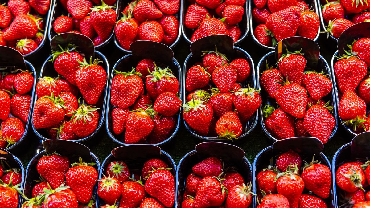 Truskawki są pełne pestycydów