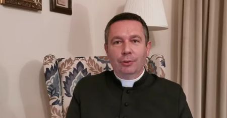 Ksiądz podał dane za 2022 rok. Tylu katolików uczestniczyło we mszy św.