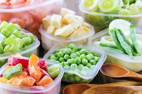 Prawidłowe rozmrażanie produktów – co robić, a czego unikać?