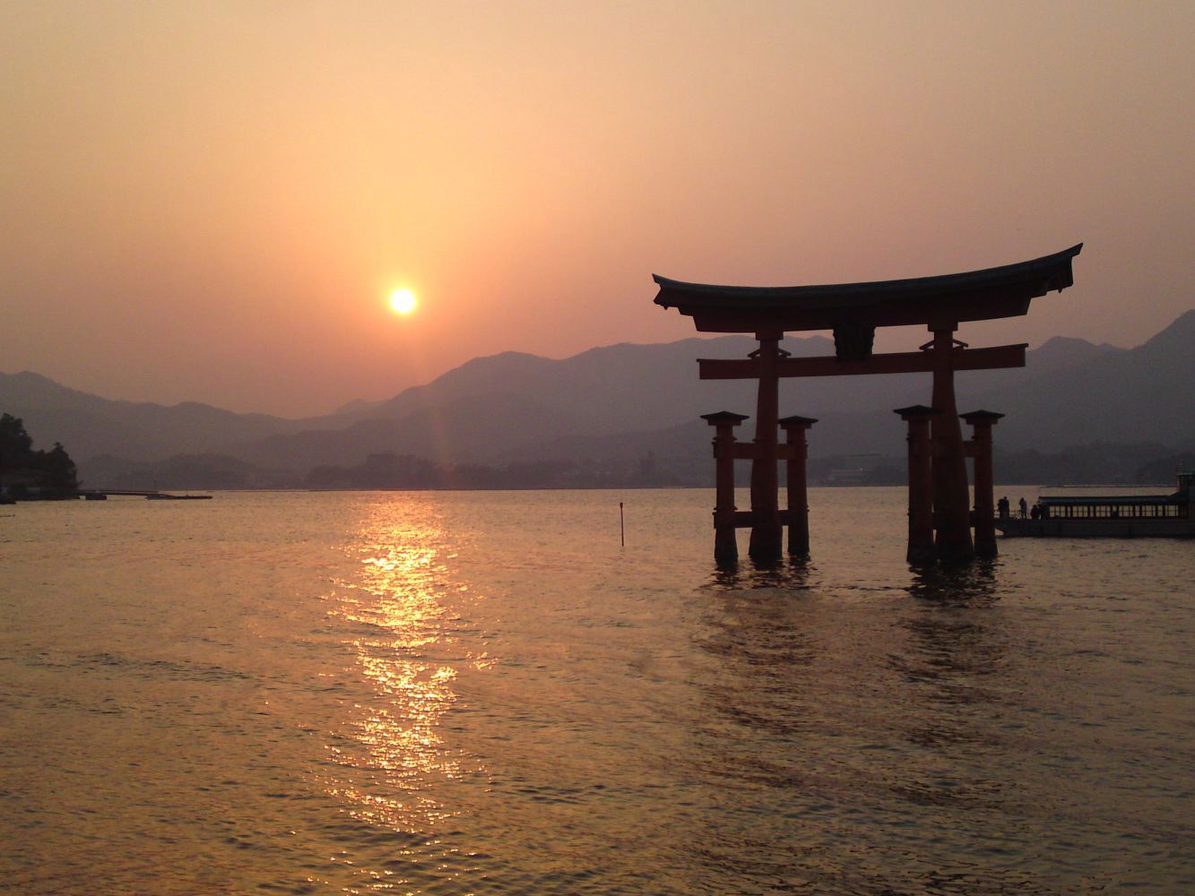 Xperia Z1 Compact vs stare sony ericssony - zaskakujące wyniki fotoporównania 36